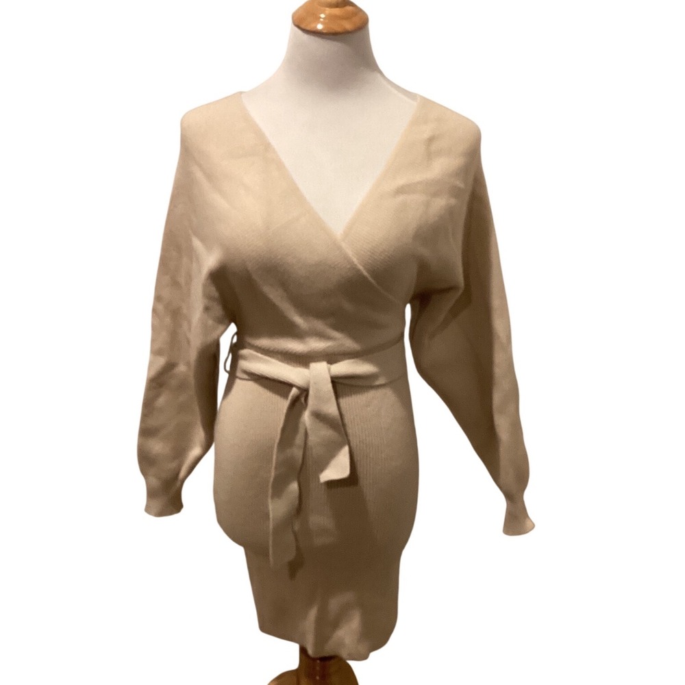 FOREVER 21 Beige Ribbed Wrap Sweater Dress Long Sleeve‎ Belted Mini